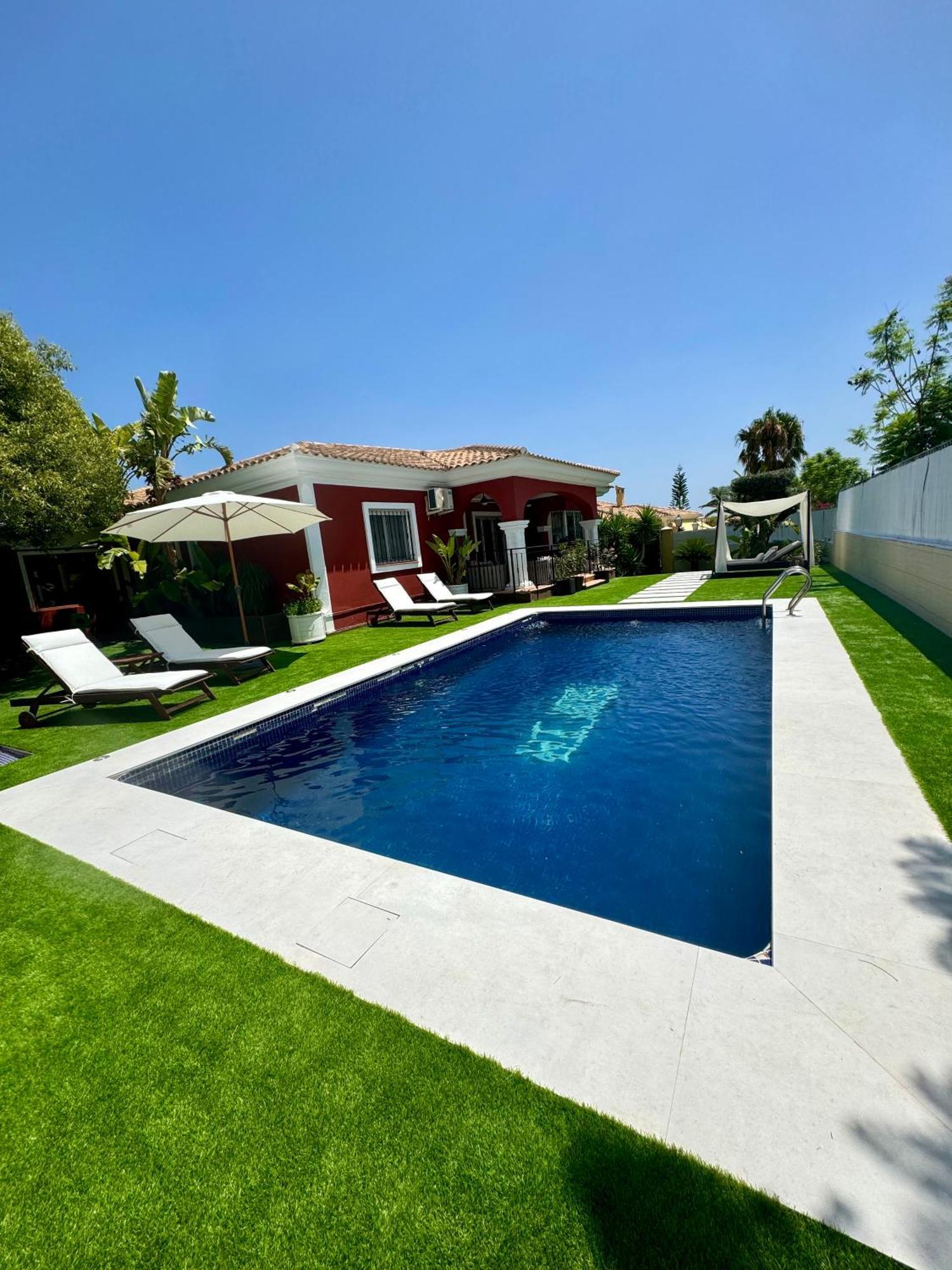 Chalet Exclusivo Bonalba Alicante Exteriör bild